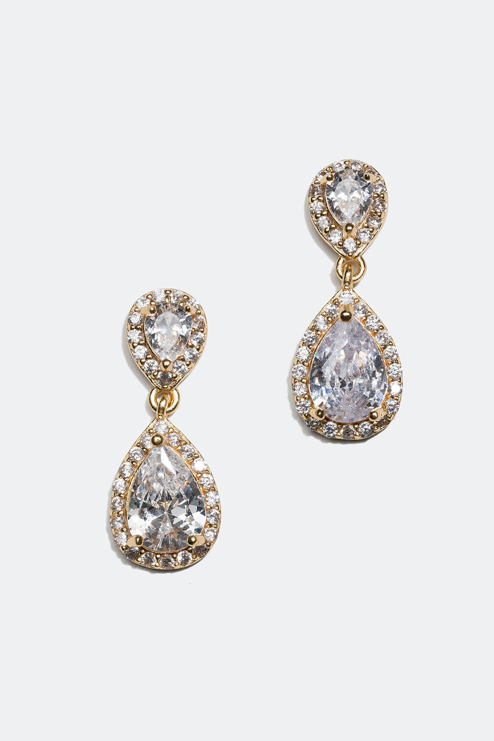 Pisaran muotoiset korvakorut 18k kullattua hopeaa Cubic Zirconia -koristein