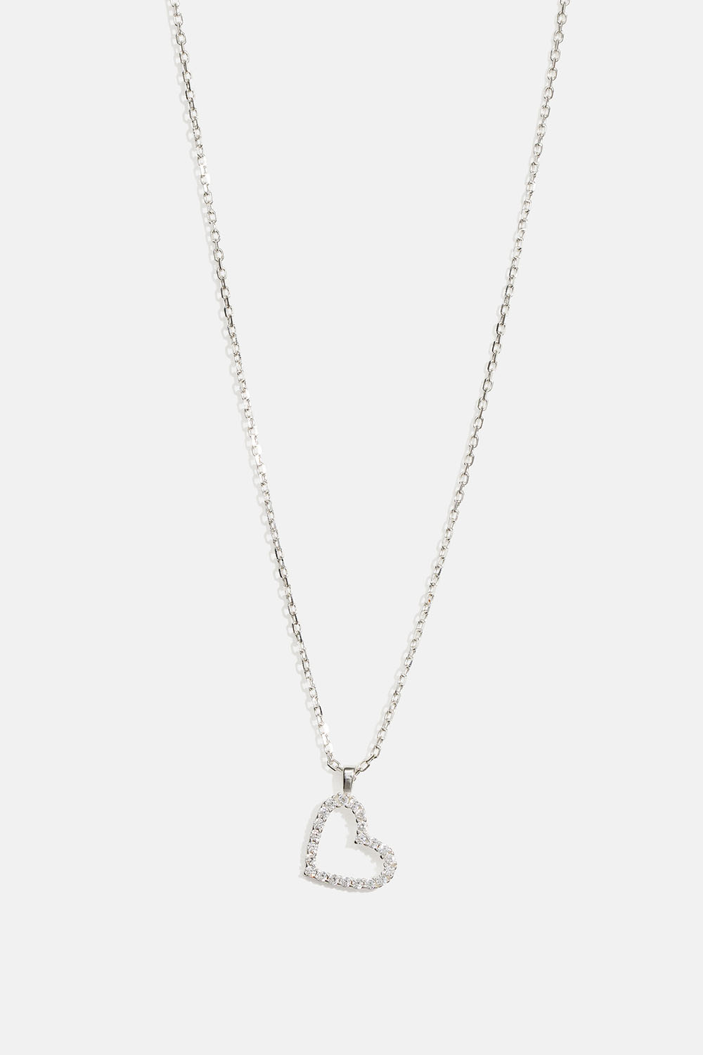 Aidosta hopeasta valmistettu kaulakoru, jossa sydänriipus ja pieniä Cubic zirconia -kiviä