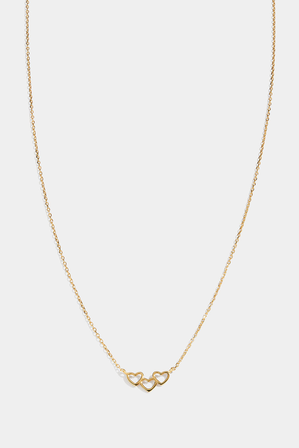 18k kullatusta hopeasta valmistettu kaulakoru, jossa on kolme sydäntä
